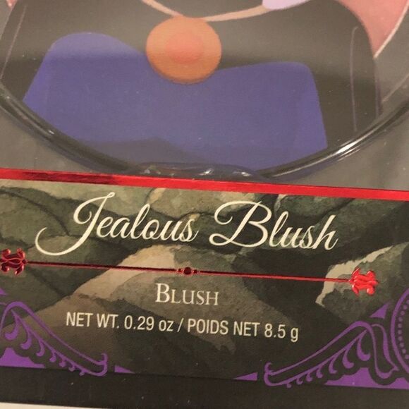 Disney Villains Jealous Face Make up Blush Evil Witch from Snow White - Picture 4 of 9